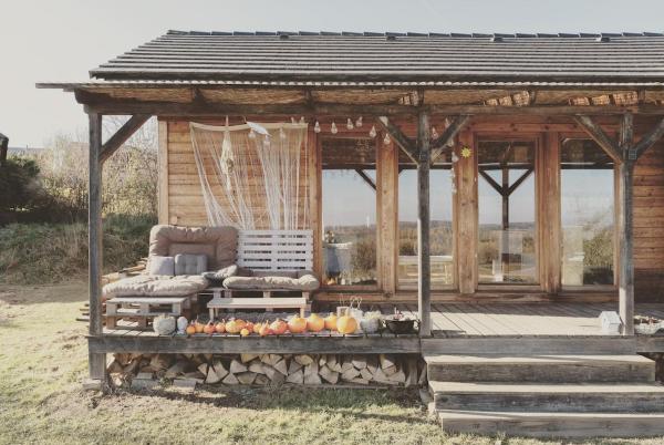 A la foto es mostra l'objecte Druhanov Cottage situat a la ciutat de Horní Bohušice.