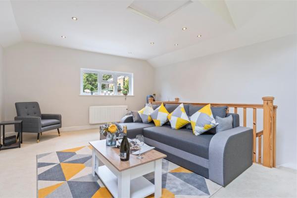 A la foto es mostra l'objecte Stylish 2 Bed Home near Gatwick situat a la ciutat de Redhill.