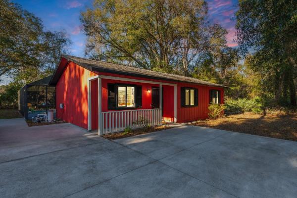 På bildet vises objektet Havana Hideaway 3BR Home with Private Pool and Dedicated Office som ligger i byen St. Augustine.