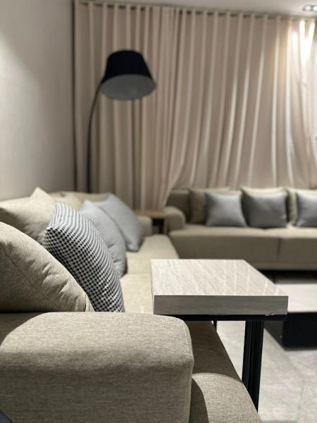 A la foto es mostra l'objecte Modern Apartment in the Heart of Riyadh situat a la ciutat de Riad.