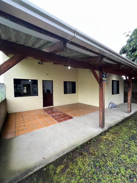 A la foto es mostra l'objecte Casa Armação situat a la ciutat de Penha.