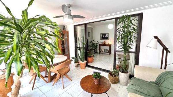 Foto 1: APT 51 - Centro BC/3 Quartos c/Garagem