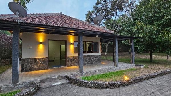 River Cottage - Villa Grogol Estate - Banyuwangi