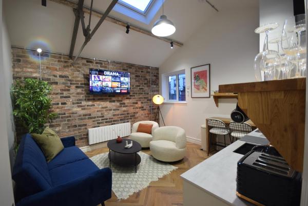 CITYeSCAPE - 2BR Apt 3 En-suite Sofa Bed NQ, Manchester