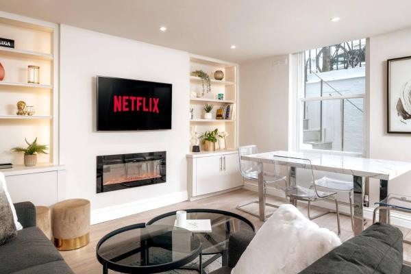 Niru Experience Jewel of Ifield Road 2BD 2BA, London