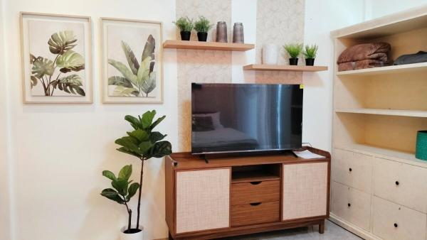 Na fotografii je vidět objekt Cozy Studio near Airport Resort nacházející se ve městě Pajak.