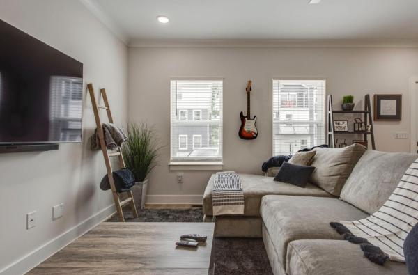 Foto 4: Classy, Cozy, Close to downtown