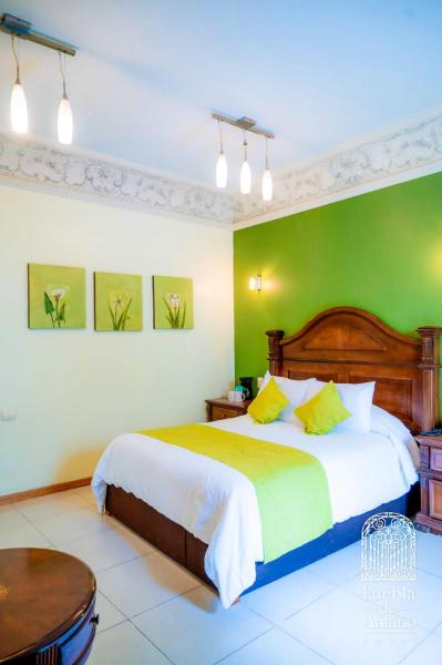 A la foto es mostra l'objecte Hotel Puebla de Antaño situat a la ciutat de Puebla.