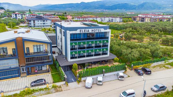 Na zdjęciu widoczny jest obiekt Eleia Hotel İznik położony w mieście Söylemiş.