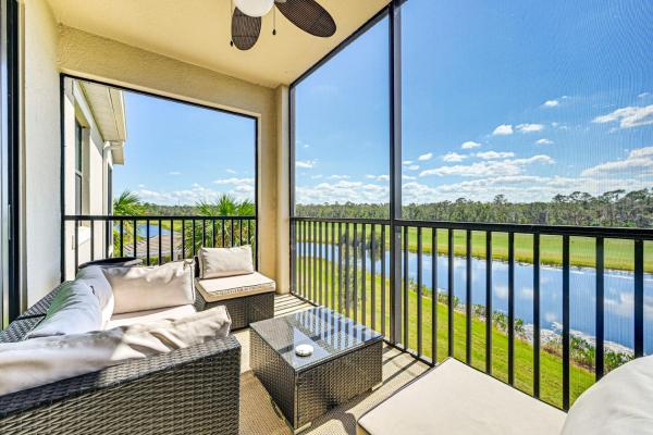 Golf Course Views! Luxe Lakewood Ranch Condo - Lakewood Ranch