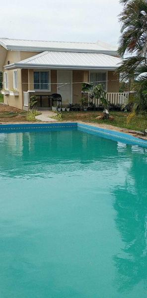 Na fotografii je vidět objekt 2 Bedrooms Country Homes - Pearl Model at Capitol Park Homes, Iba, Zambales nacházející se ve městě Dirita.