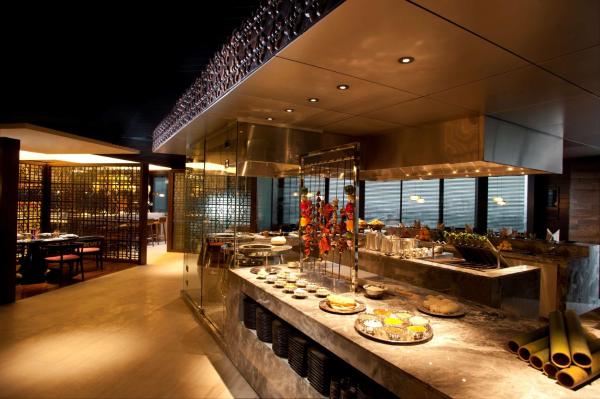 Фотография 9: DoubleTree By Hilton Kuala Lumpur