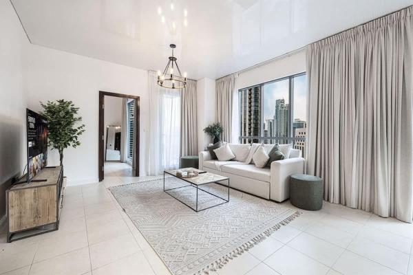 Breathtaking Views & Contemporary Comfort In The Heart Of Downtown - دبي