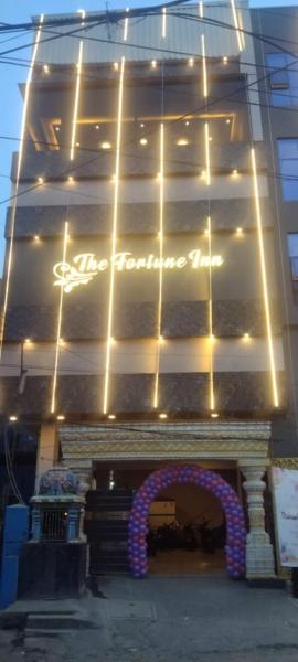 A la foto es mostra l'objecte The Fortune inn situat a la ciutat de Chennai.