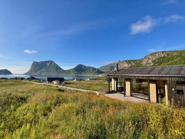 På billedet ses objektet Atlantic Panorama Lofoten beliggende i byen Offersøya.