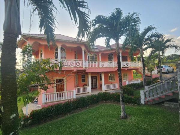 Στη φωτογραφία φαίνεται το αντικείμενο Airport Heights Apartment που βρίσκεται στην πόλη Mesopotamia.