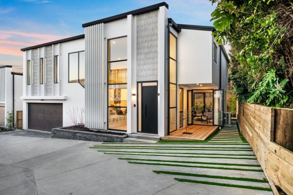 Brand-new Luxury in Remuera, Окленд
