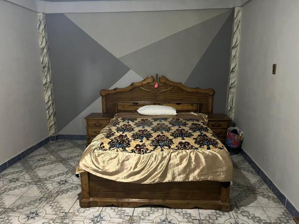 写真にはコチャバンバ市にあるDormitorio Privado Cerca del aeropuertoが写っています。