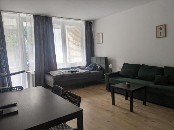 写真にはフェルバート市にあるMonteurwohnung Ferienwohnung Business Appartement Velbert 6 Personenが写っています。