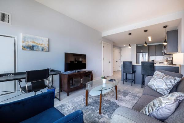 Zdjęcie 5: Chic Apt with Indoor Pool & Gym-333-2509