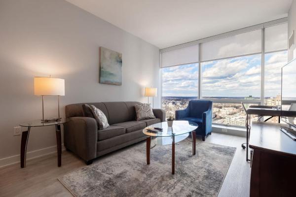Zdjęcie 8: Chic Apt with Indoor Pool & Gym-333-2509