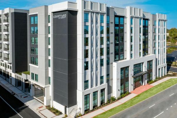 Foto 2: Courtyard by Marriott Gainesville GA