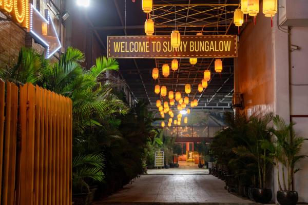 A la foto es mostra l'objecte Sunny Garden Riverside Hotel Ninh Binh situat a la ciutat de Phúc Lộc.