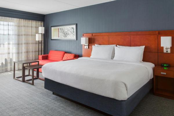 Courtyard By Marriott Buffalo Amherst/university - Buffalo, NY