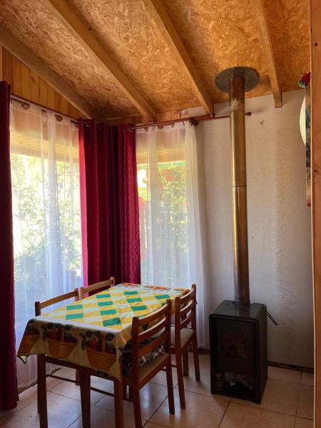 Op de foto is het object Cabaña para 4 personas te zien, gelegen in de stad Nalcahue.