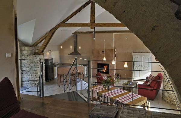 Auf dem Foto ist das Objekt Gîte de Caractère la Grange in der Stadt Vimenet zu sehen.