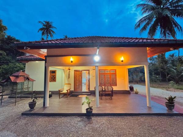 A la foto es mostra l'objecte Nature Paradise situat a la ciutat de Jaffna.