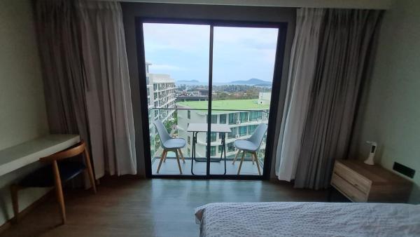 A la foto es mostra l'objecte 5 star hotel La Vita - studio situat a la ciutat de Rawai Beach.
