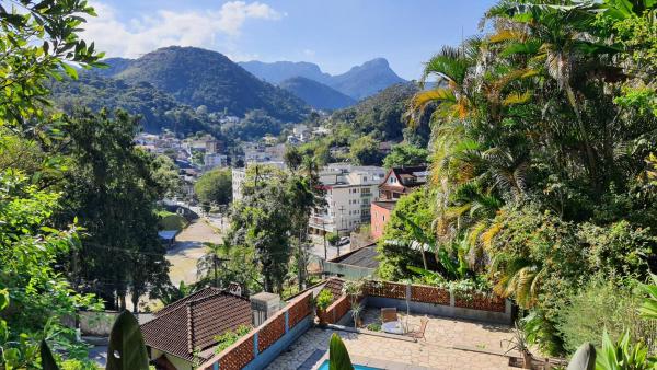 A la foto es mostra l'objecte Loft03 situat a la ciutat de Petrópolis.