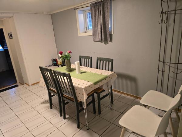 FeelHome 2 bedrooms apartment Vidarsveg, Tromsø