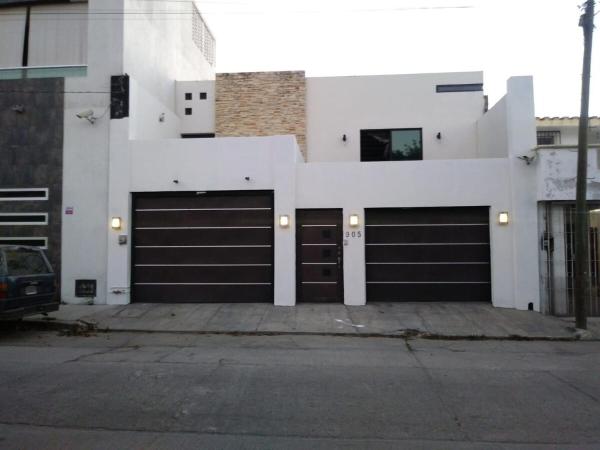 På billedet ses objektet Casa Grande Céntrico cerca del Malecón beliggende i byen Mazatlán.