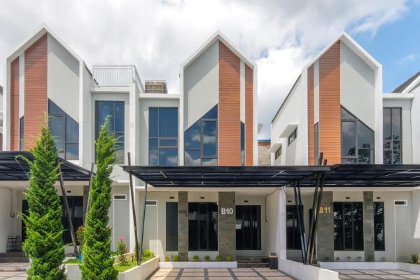 照片显示了位于Tlekung市的TwoSpaces Living at BSB Villa Maharaja, Malang物件。