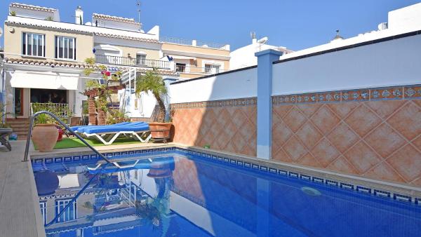 Na fotografii je vidět objekt Casa Jimena nacházející se ve městě Nerja.