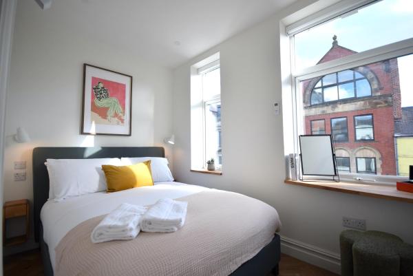 CITYeSCAPE - 2BR apt 2 ensuite Sofa Bed NQ, Manchester