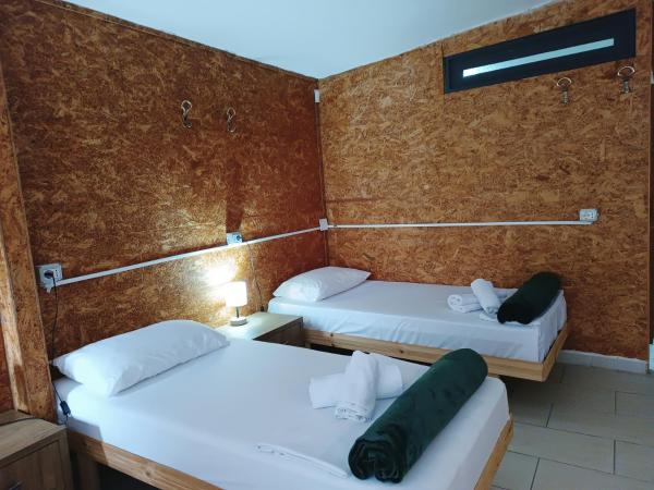 Guest House Tomorri