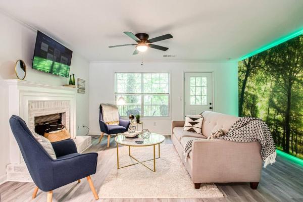 Scandinavian Retreat Mins Close To Battery W King Bed - Smyrna, GA