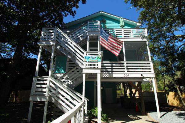 Flip Flop Casual - Folly Beach, SC