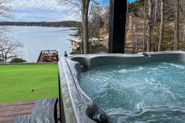 A la foto es mostra l'objecte LakeDaze situat a la ciutat de Moneta.