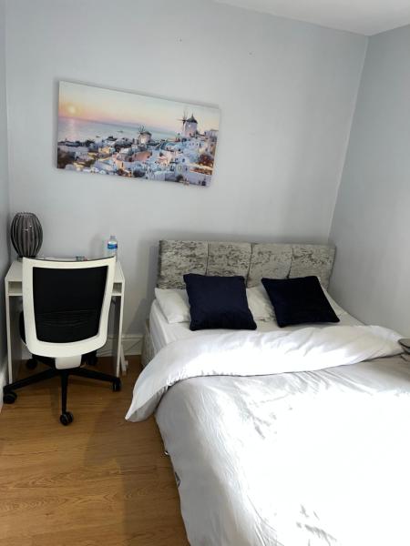 En la foto se muestra el objeto En-suite Room Near City Center 4 ubicado en la ciudad de Doncaster.