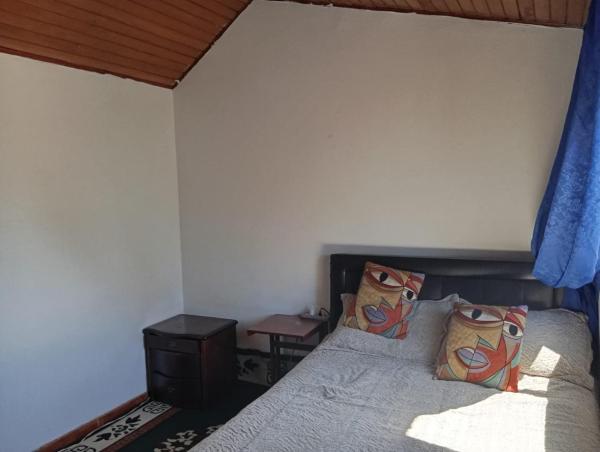Habitaciòn Calida Y Amplia Para 2 O 3 Personas - Bogota