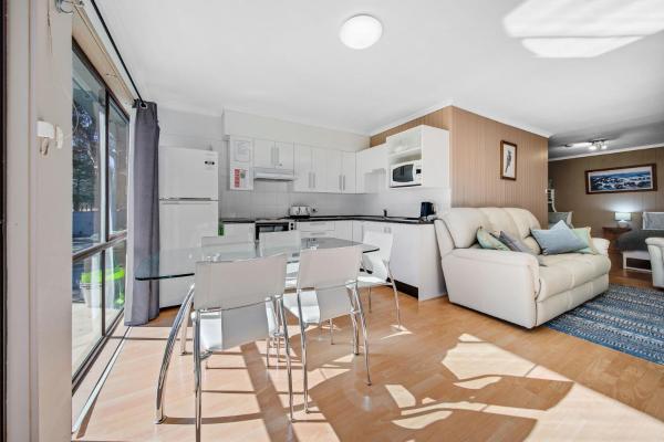 The Essentials - Jindabyne