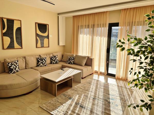 A la foto es mostra l'objecte Madinaty B15 Luxury Apartment 2 situat a la ciutat de El Caire.
