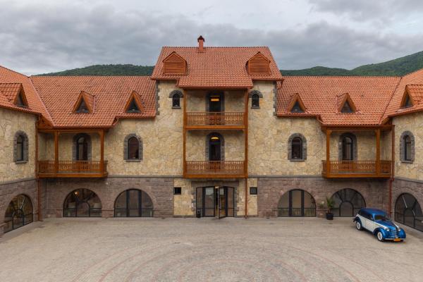 A la foto es mostra l'objecte Old Ijevan Boutique Hotel situat a la ciutat de Gandzakʼar.