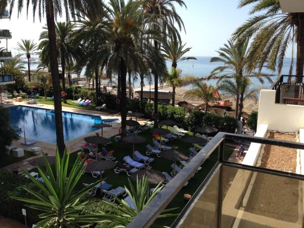 Skol Apartments Marbella - One Bedroom - Pool and Sea Views, Marbella