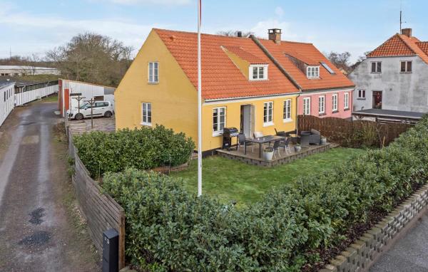 A la foto es mostra l'objecte Nice Home In Nexø With Wifi situat a la ciutat de Neksø.