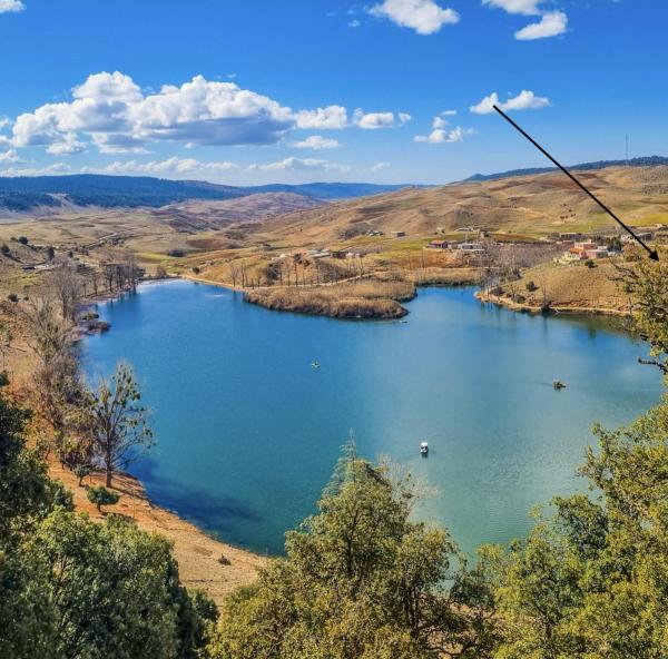 A la foto es mostra l'objecte Auberge Sous Les Étoiles Lac Ouiouane situat a la ciutat de Teklit.